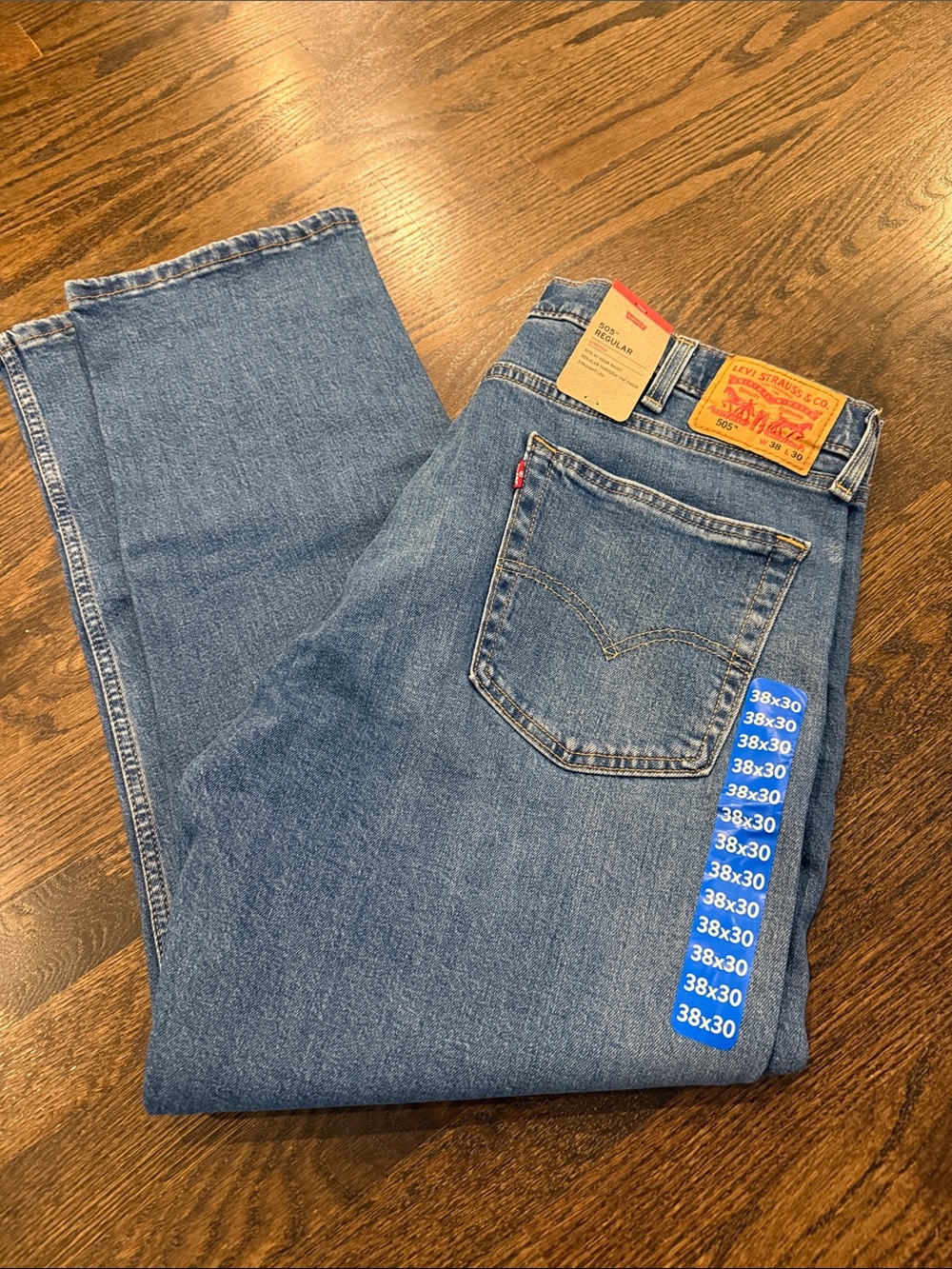 Levi's Men's Light Blue Relaxed Straight Jeans 38x30 505